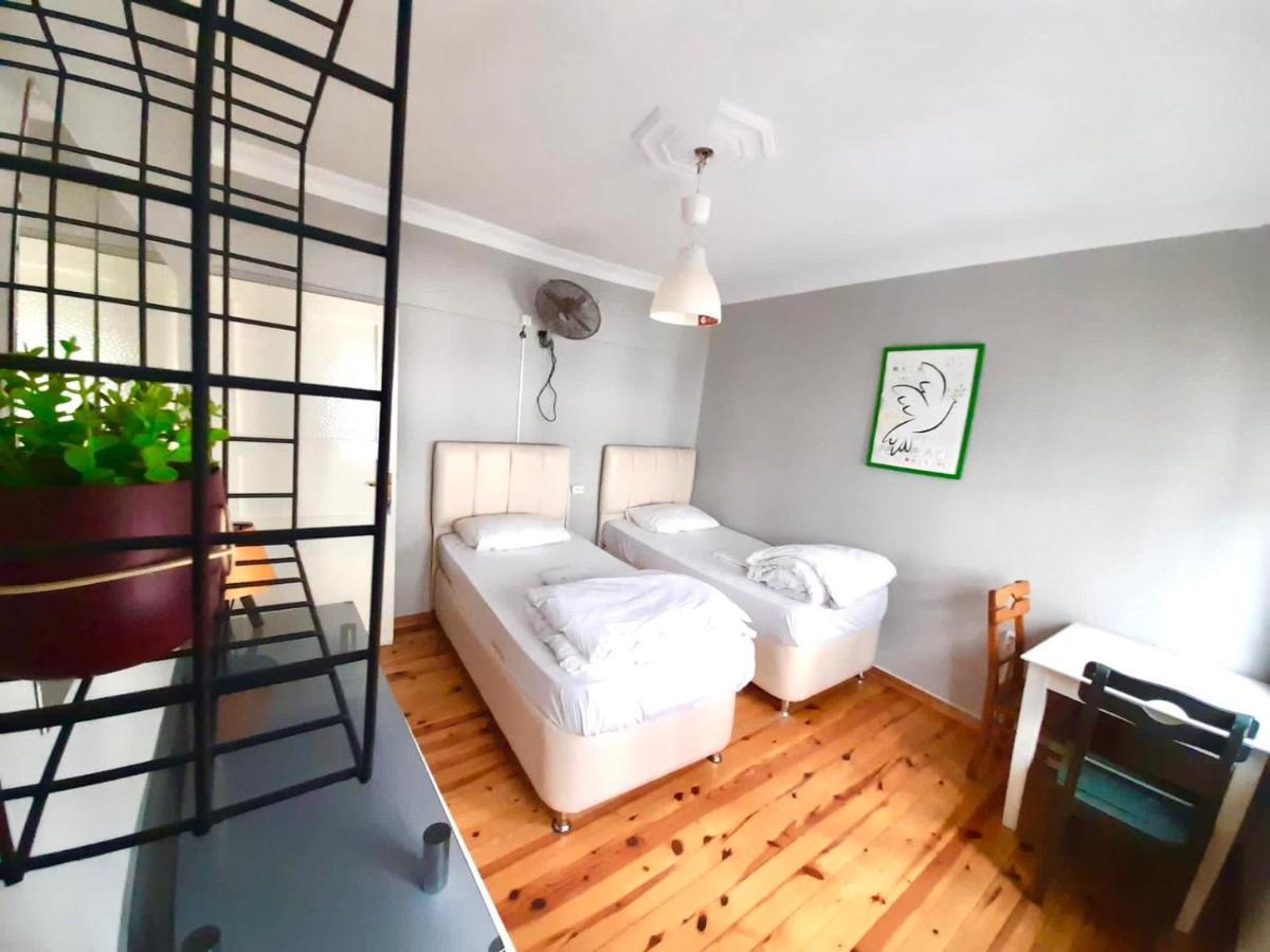 Windrose Hostel Istanbul Luaran gambar